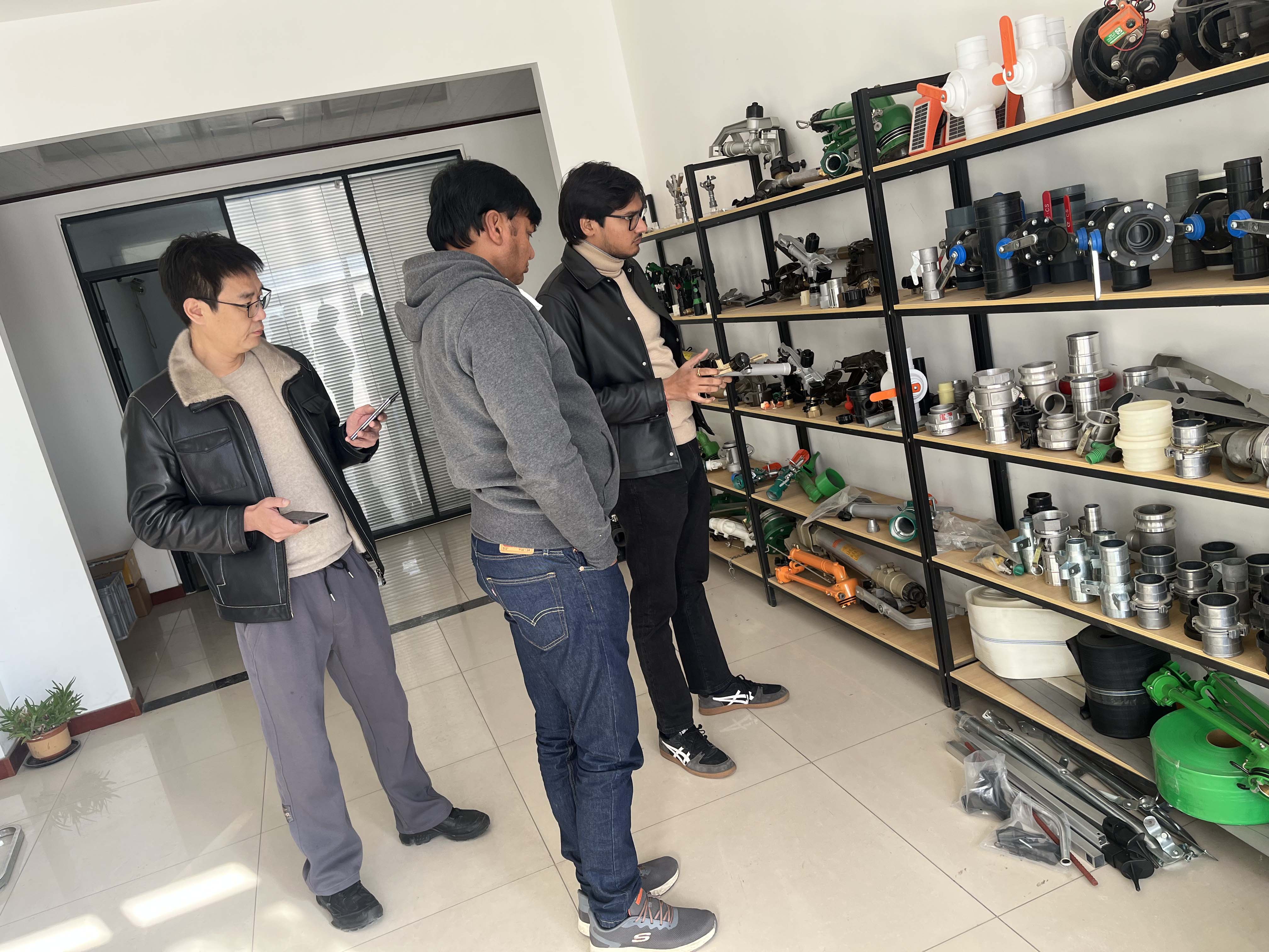 定西NS40 涡轮喷枪获客户青睐 洽谈批量合作